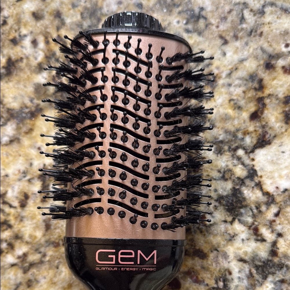 GEM Black and Rose Gold Hair Dryer Brush - Picture 3 of 3